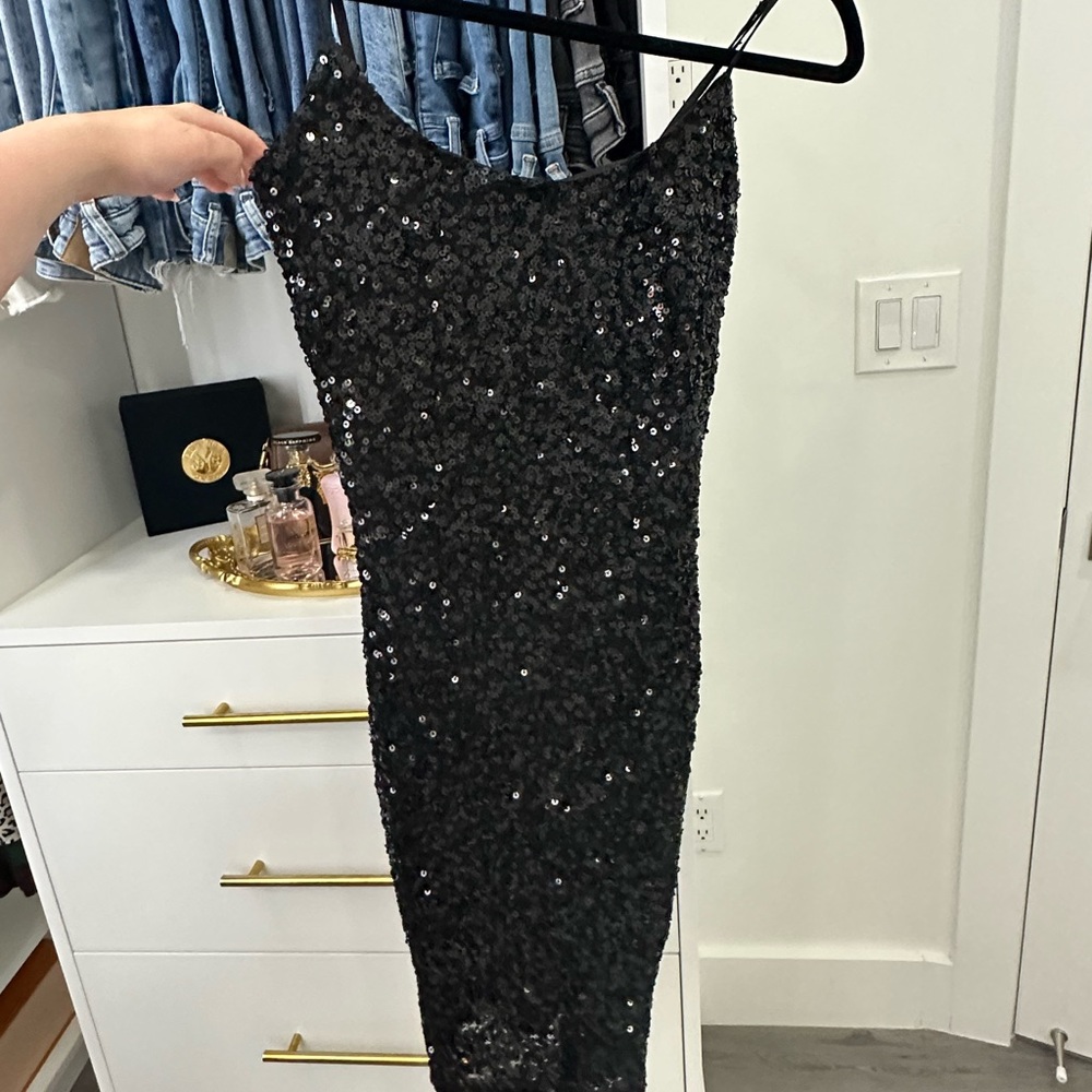 black sequin guess dress
